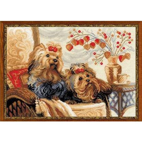 Riolis 1248- Kutyák a székben  keresztszemes készlet - 40 x 30 cm