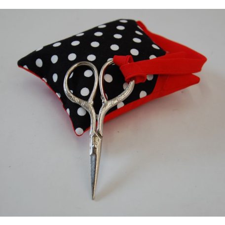 Pöttyös tűpárna ollóval - Prym_610322