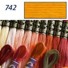 DMC 742 - mouliné - pamut osztott hímzőfonal