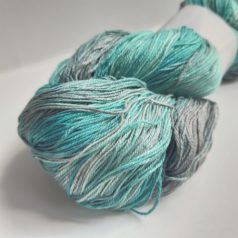 Indiai hernyóselyem fonal - Türkiz ég - Mulberry Silk