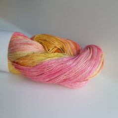 Indiai hernyóselyem fonal - Napfény - Mulberry Silk