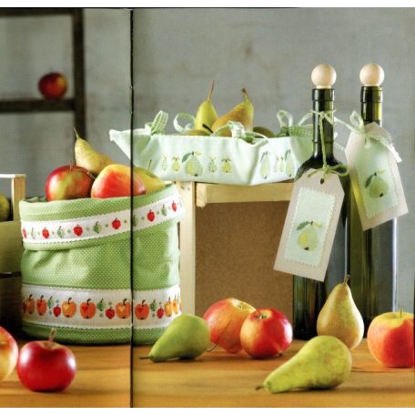 Zweigart 259 - Baglyok és gyümölcsök - keresztszemes mintafüzet